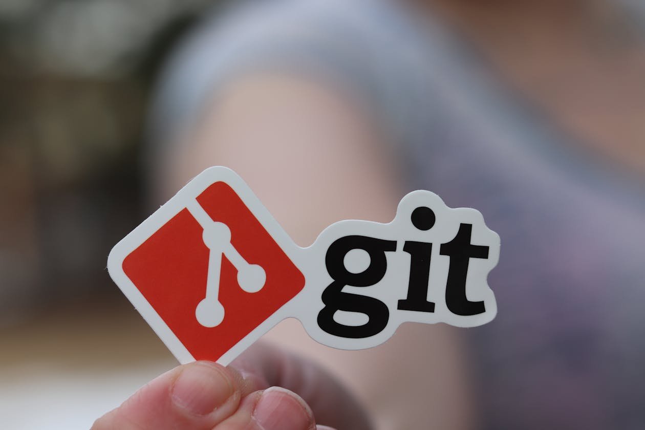 Git hooks automação produtividade - sistema de auto-revisão de código com hooks personalizados