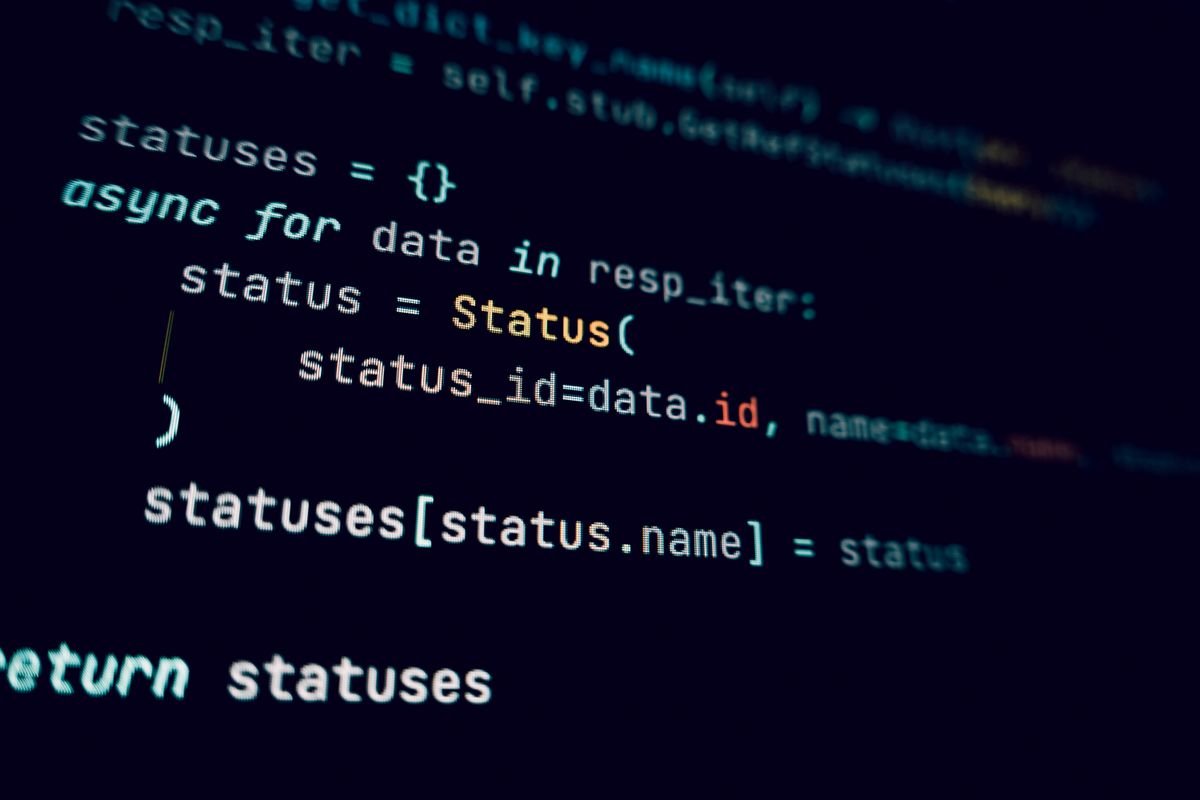 Arquitetura modular Python com desacoplamento de dependencias