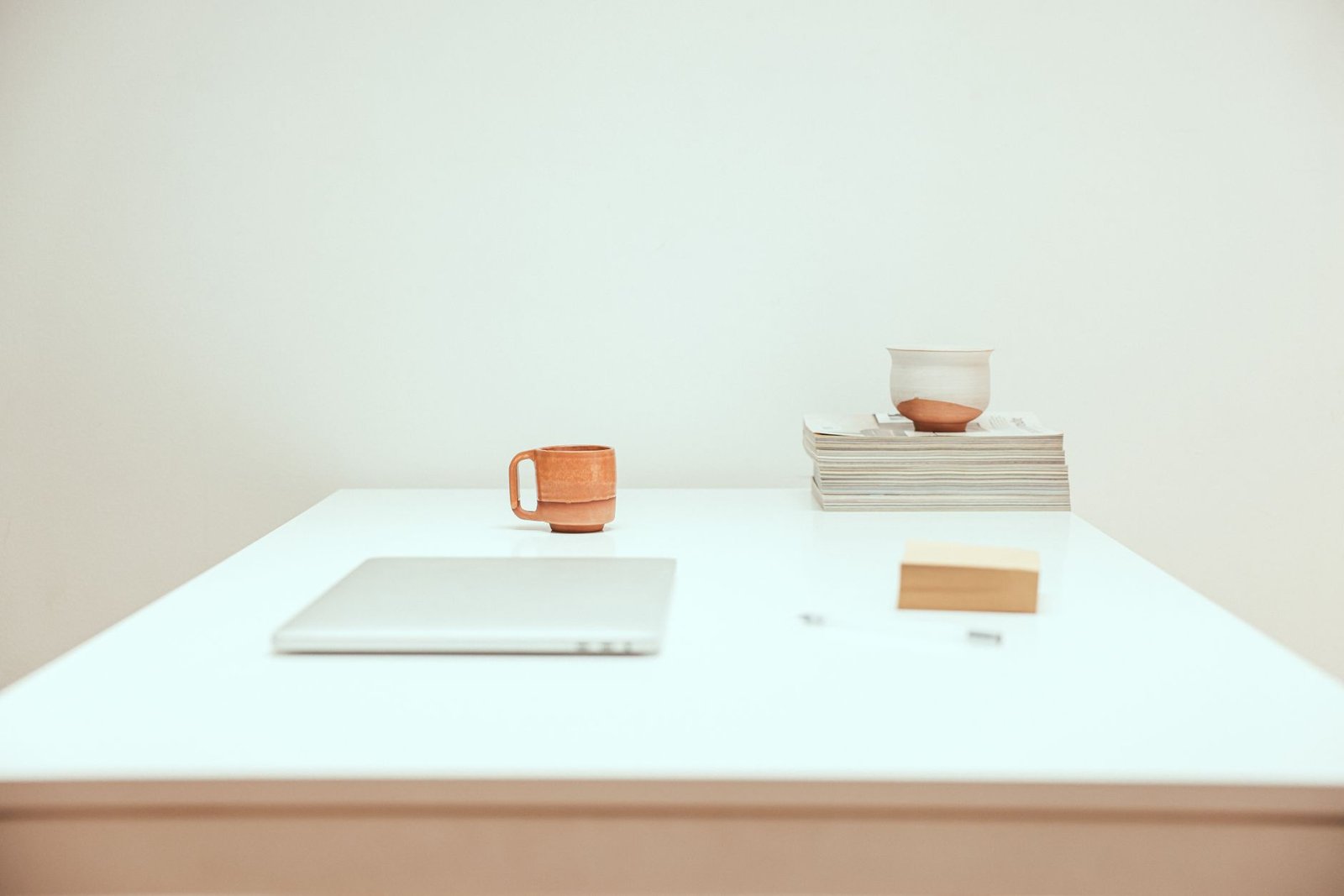 trabalho focado deep work workspace minimalista produtividade