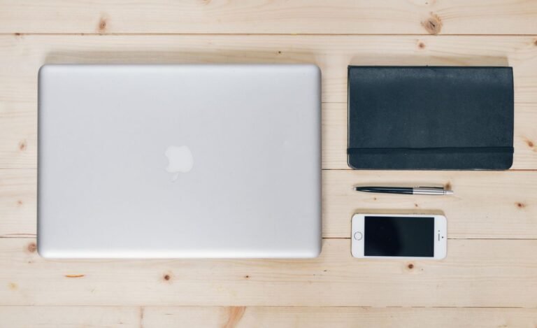 Como Usar IA para Resumir Reuniões, E-mails e Textos Longos em 2 Minutos (Sem Ler Tudo)